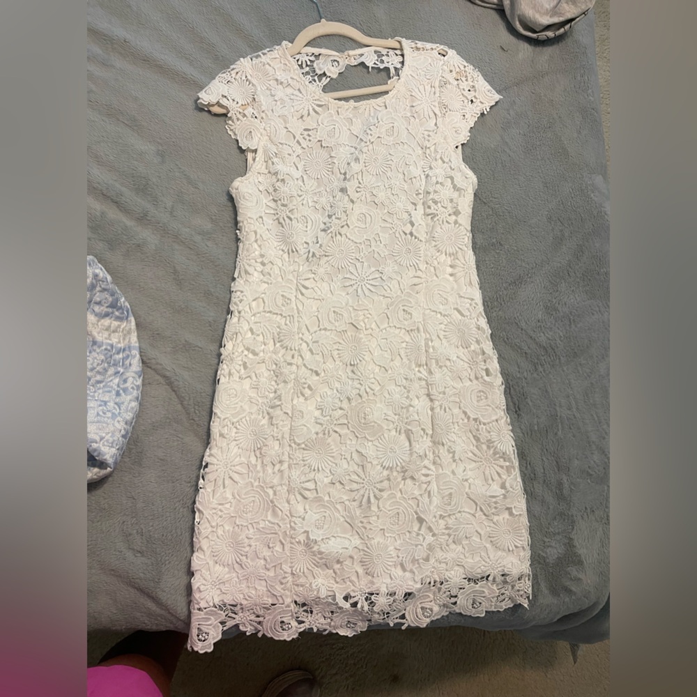 White lace LULUS dress NWOT!
